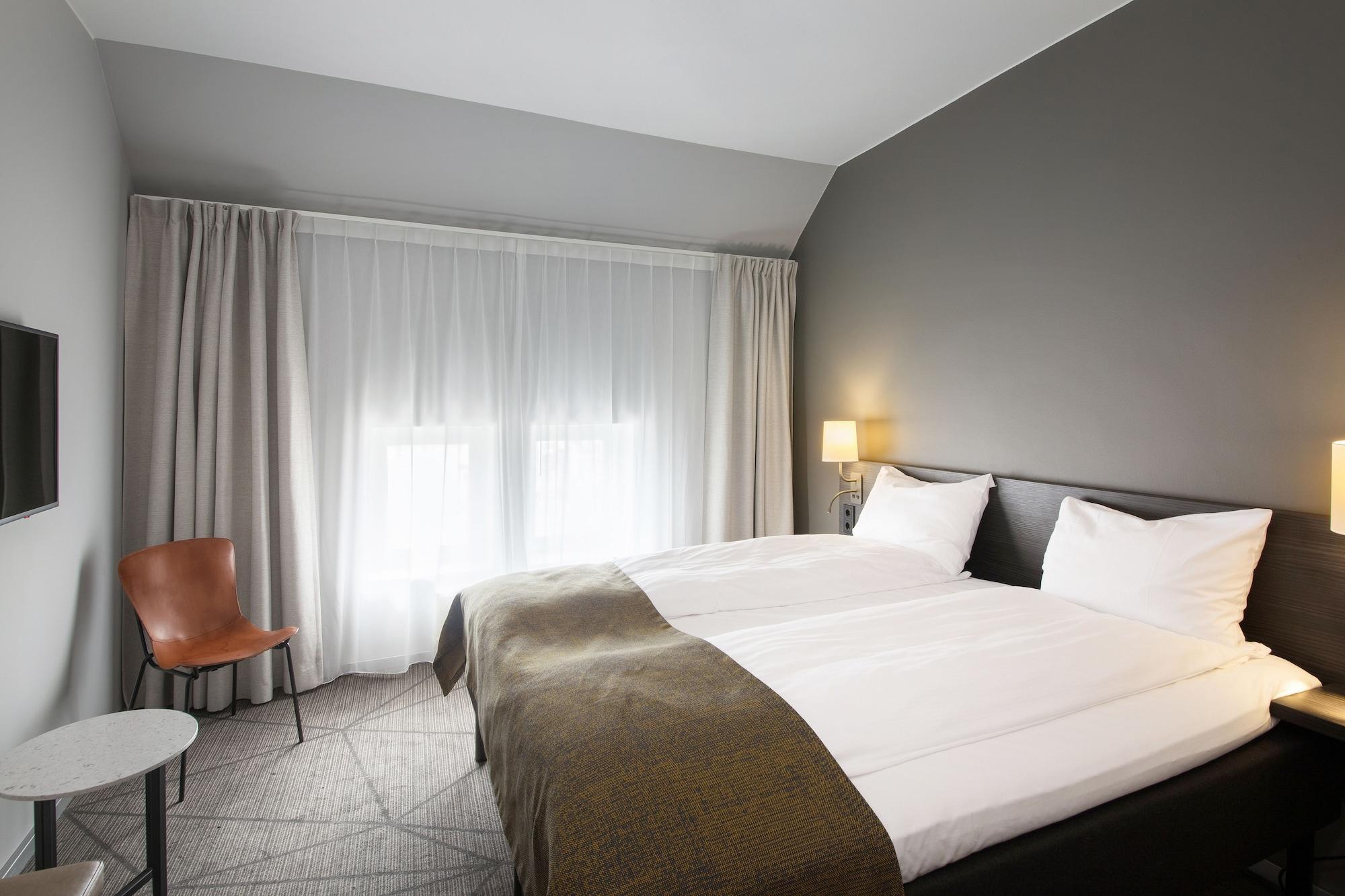 สแกนดิก แอมบาสซาเดอร์ ดรัมเมน Hotel ภายนอก รูปภาพ